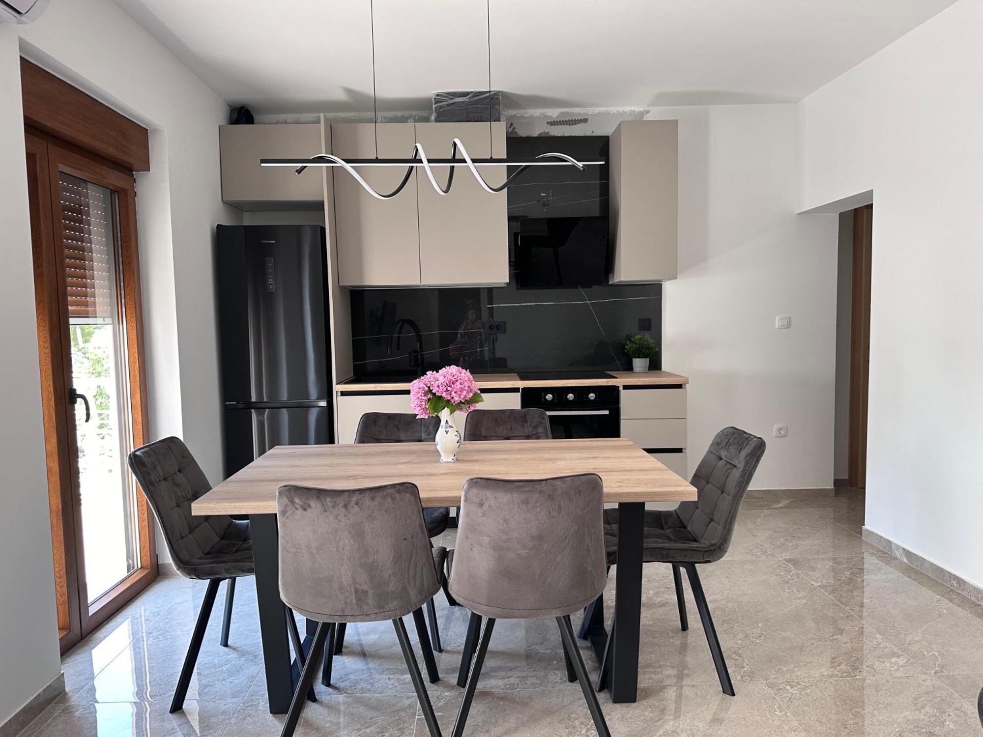 Apartmani 4 Palme Starigrad Paklenica Exterior foto